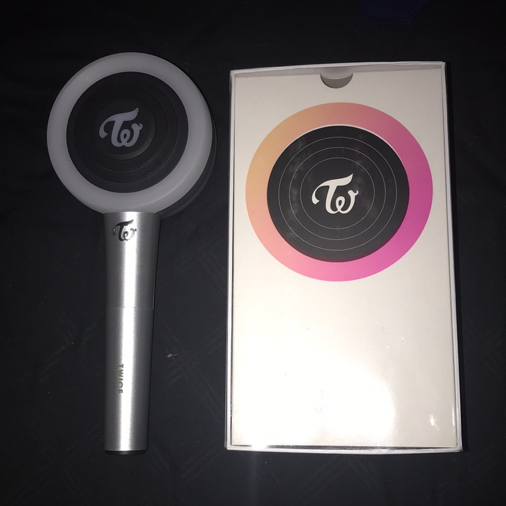 Official TWICE CANDYBONG Z lightstick 💗